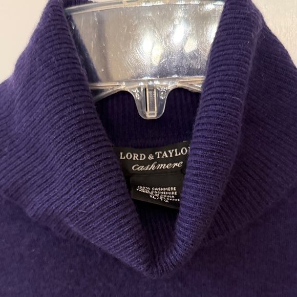 Cashmere Lord & Taylor Deep Purple  Turtleneck Sweater - Picture 4 of 11